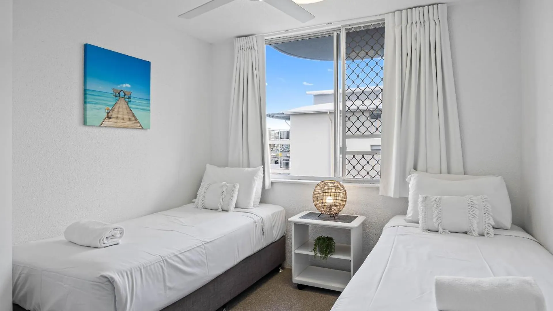 Mandolin Beachfront Resort Alexandra Headland