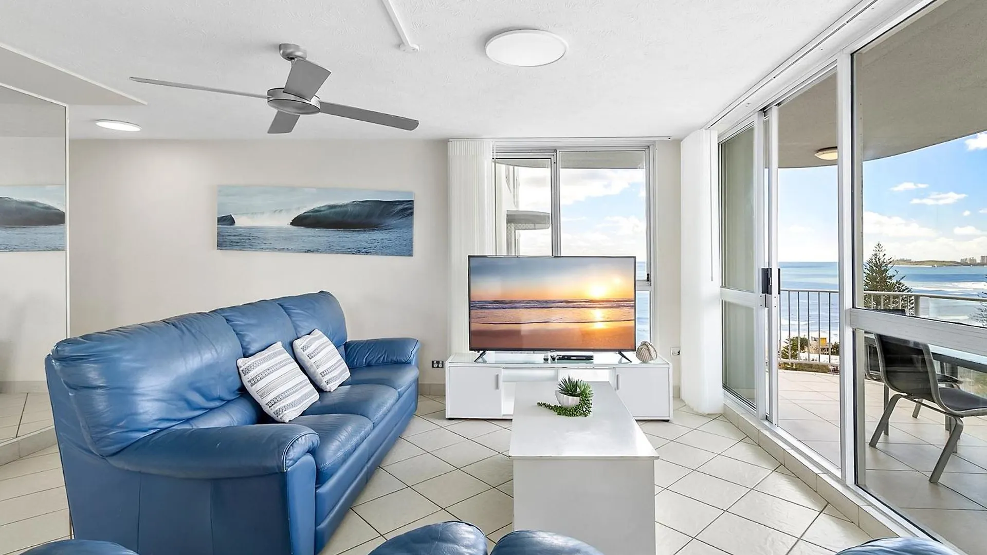 Aparthotel Mandolin Beachfront Resort Alexandra Headland