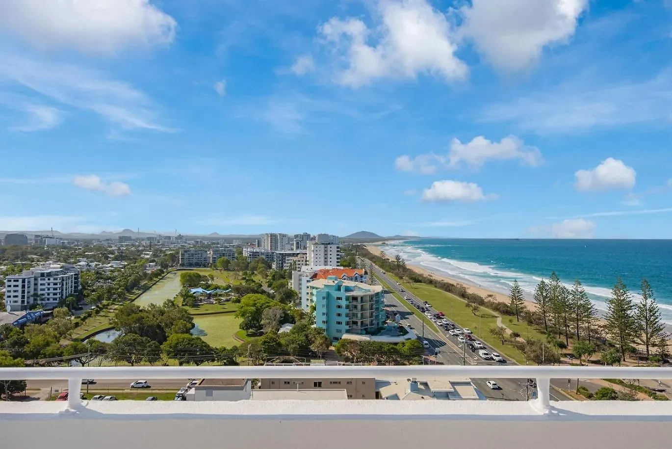 **** Aparthotel Mandolin Beachfront Resort Alexandra Headland Austrálie