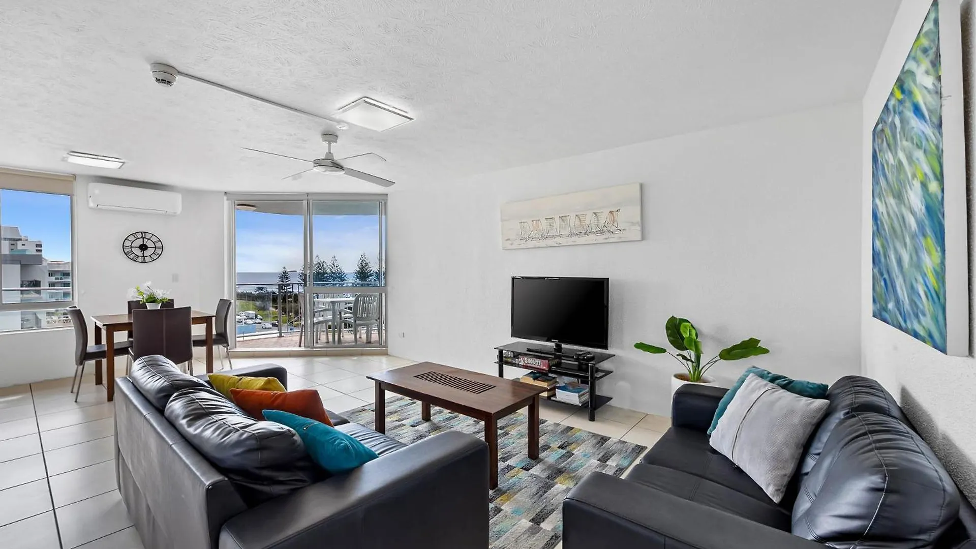 **** Aparthotel Mandolin Beachfront Resort Alexandra Headland Austrálie