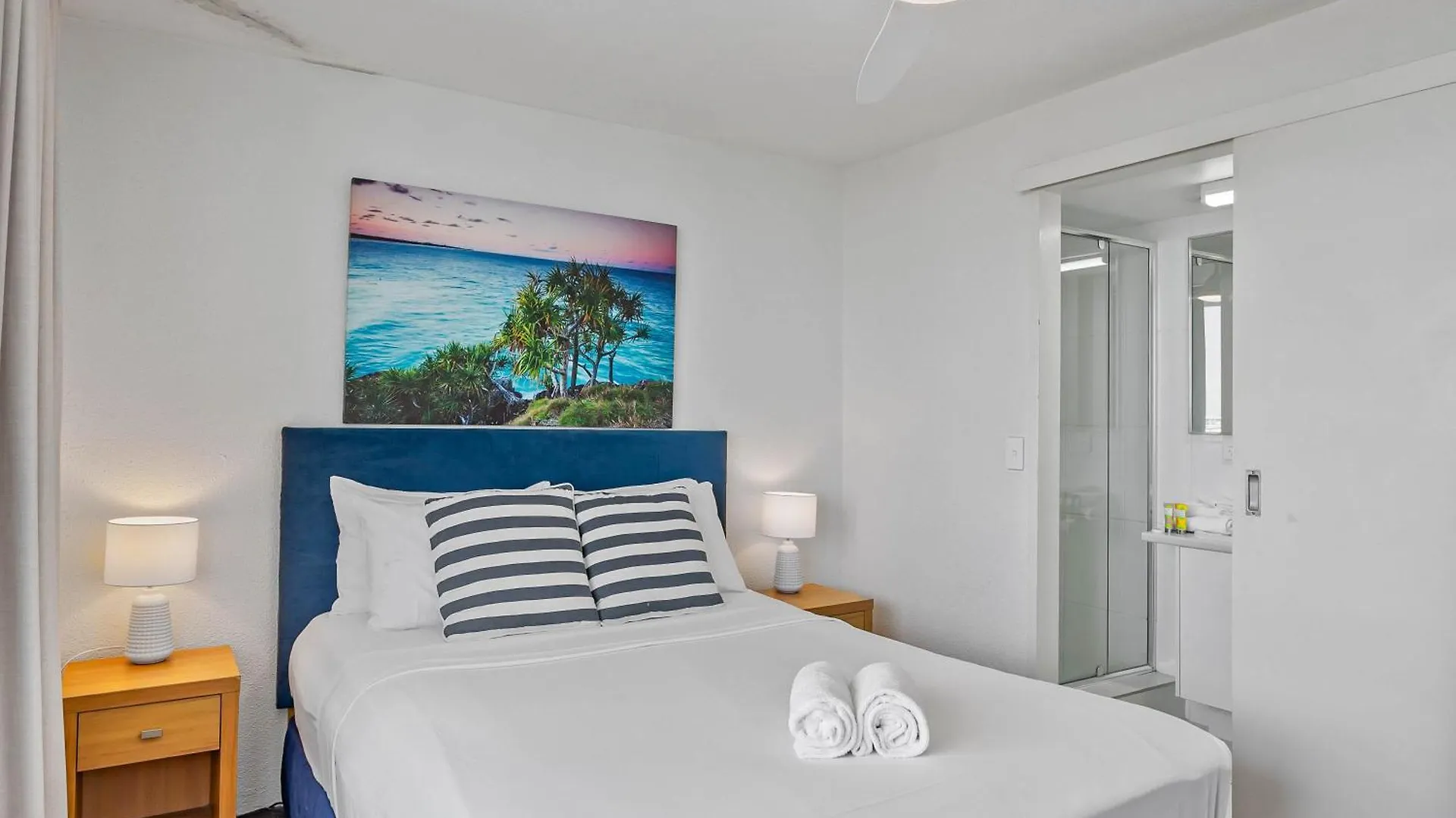 Mandolin Beachfront Resort Alexandra Headland 4*,  Australia