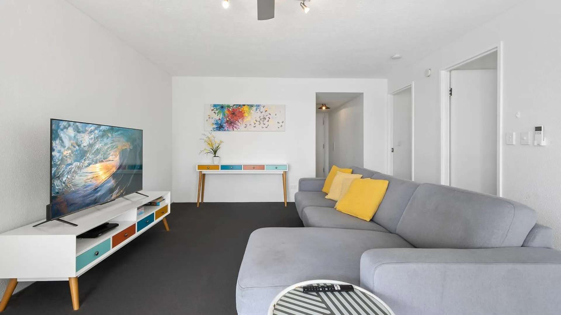 Mandolin Beachfront Resort Alexandra Headland Australia