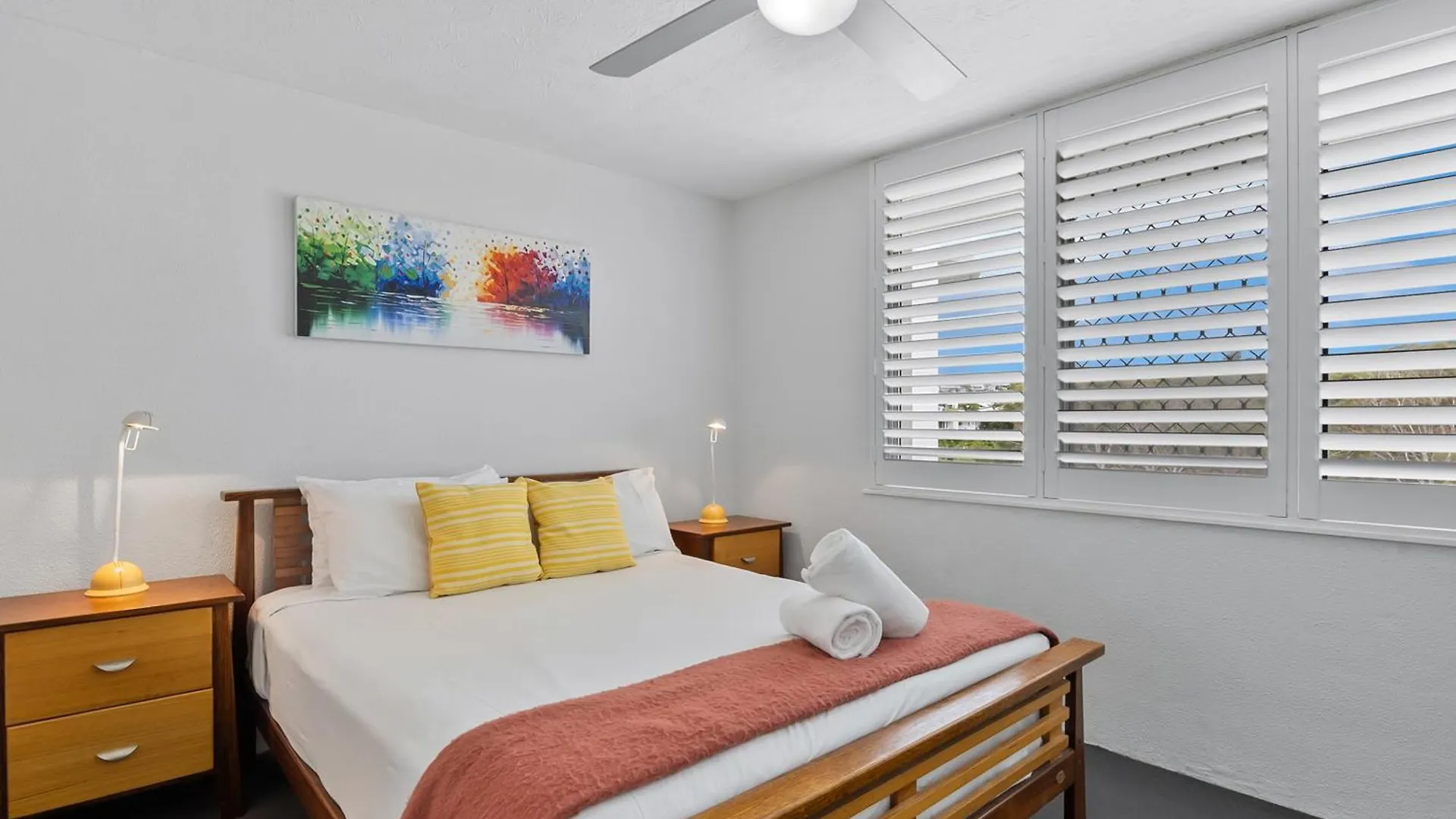**** Aparthotel Mandolin Beachfront Resort Alexandra Headland Australia